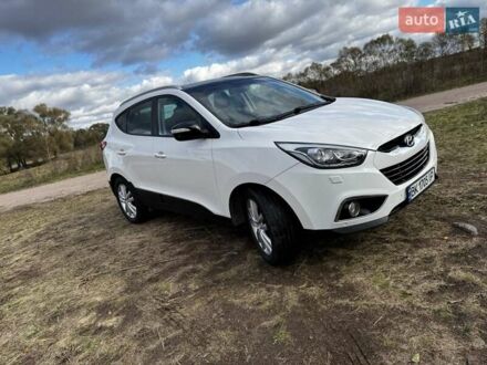 Хендай их35 2014 в Коропе на Automoto.ua Белый Хендай их35, объемом двигателя 2 л и пробегом 209 тыс. км за 16000 $, фото 1 на Automoto.ua