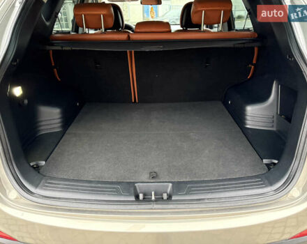 Бежевый Хендай их35, объемом двигателя 2 л и пробегом 220 тыс. км за 11700 $, фото 13 на Automoto.ua