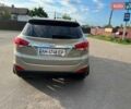 Бежевый Хендай их35, объемом двигателя 2 л и пробегом 205 тыс. км за 12500 $, фото 4 на Automoto.ua