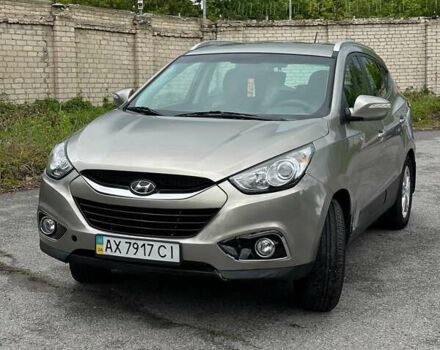 Бежевий Хендай іх35, об'ємом двигуна 0 л та пробігом 107 тис. км за 10100 $, фото 17 на Automoto.ua