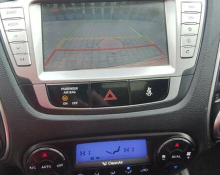 Бежевый Хендай их35, объемом двигателя 2 л и пробегом 200 тыс. км за 10990 $, фото 22 на Automoto.ua