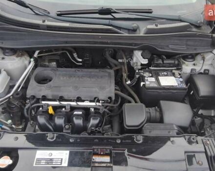 Бежевый Хендай их35, объемом двигателя 2 л и пробегом 200 тыс. км за 10990 $, фото 26 на Automoto.ua