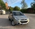 Бежевый Хендай их35, объемом двигателя 2 л и пробегом 205 тыс. км за 12500 $, фото 1 на Automoto.ua