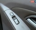 Бежевый Хендай их35, объемом двигателя 2 л и пробегом 139 тыс. км за 16800 $, фото 31 на Automoto.ua