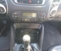 Черный Хендай их35, объемом двигателя 2 л и пробегом 240 тыс. км за 8990 $, фото 10 на Automoto.ua