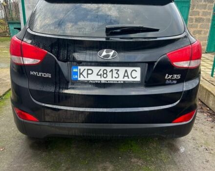 Черный Хендай их35, объемом двигателя 1.7 л и пробегом 205 тыс. км за 12900 $, фото 3 на Automoto.ua