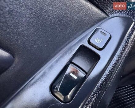 Черный Хендай их35, объемом двигателя 2 л и пробегом 160 тыс. км за 5900 $, фото 38 на Automoto.ua