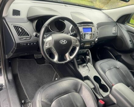 Черный Хендай их35, объемом двигателя 2 л и пробегом 233 тыс. км за 13500 $, фото 14 на Automoto.ua