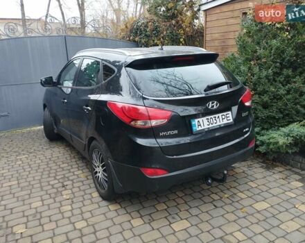 Черный Хендай их35, объемом двигателя 2 л и пробегом 230 тыс. км за 9500 $, фото 15 на Automoto.ua