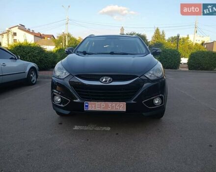 Черный Хендай их35, объемом двигателя 2 л и пробегом 235 тыс. км за 10777 $, фото 16 на Automoto.ua