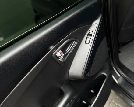 Черный Хендай их35, объемом двигателя 2 л и пробегом 178 тыс. км за 12350 $, фото 34 на Automoto.ua