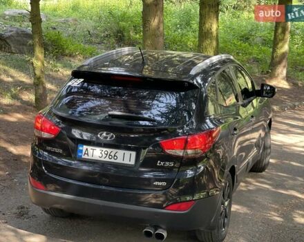 Чорний Хендай іх35, об'ємом двигуна 2 л та пробігом 287 тис. км за 10500 $, фото 4 на Automoto.ua