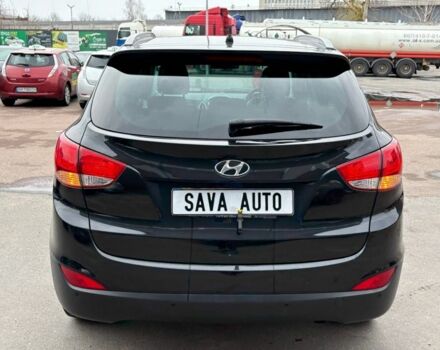 Чорний Хендай іх35, об'ємом двигуна 2 л та пробігом 141 тис. км за 4000 $, фото 5 на Automoto.ua