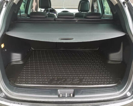 Черный Хендай их35, объемом двигателя 2 л и пробегом 111 тыс. км за 11900 $, фото 16 на Automoto.ua