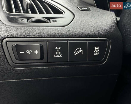 Хендай их35 2010 в Бердичеве на Automoto.ua Черный Хендай их35, объемом двигателя 2 л и пробегом 264 тыс. км за 10900 $, фото 21 на Automoto.ua