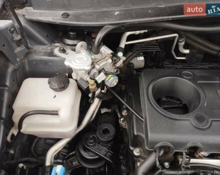 Черный Хендай их35, объемом двигателя 2 л и пробегом 230 тыс. км за 9500 $, фото 1 на Automoto.ua