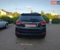 Черный Хендай их35, объемом двигателя 2 л и пробегом 235 тыс. км за 10777 $, фото 10 на Automoto.ua