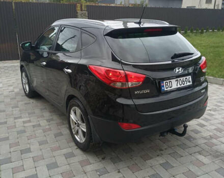 Черный Хендай их35, объемом двигателя 2 л и пробегом 111 тыс. км за 11900 $, фото 6 на Automoto.ua