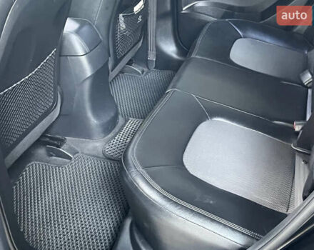 Чорний Хендай іх35, об'ємом двигуна 2 л та пробігом 196 тис. км за 12900 $, фото 20 на Automoto.ua