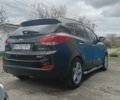 Черный Хендай их35, объемом двигателя 2 л и пробегом 190 тыс. км за 12800 $, фото 3 на Automoto.ua