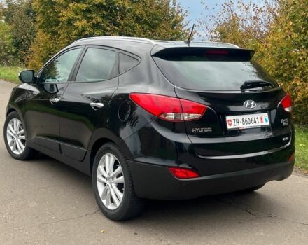 Черный Хендай их35, объемом двигателя 2 л и пробегом 233 тыс. км за 13500 $, фото 11 на Automoto.ua