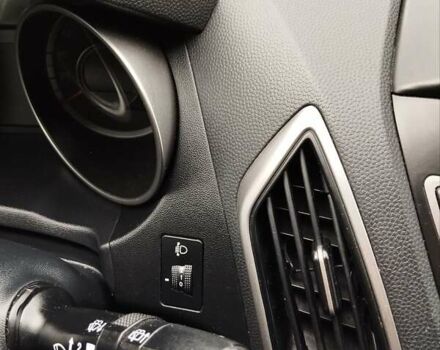 Черный Хендай их35, объемом двигателя 1.69 л и пробегом 250 тыс. км за 11888 $, фото 21 на Automoto.ua