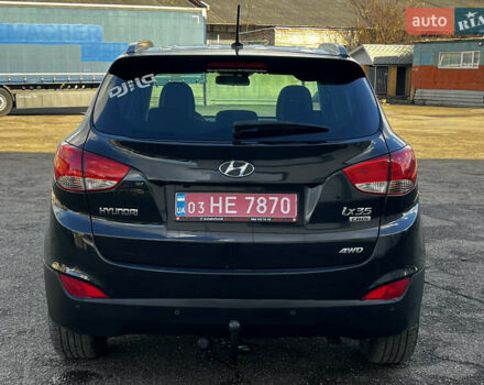 Черный Хендай их35, объемом двигателя 2 л и пробегом 225 тыс. км за 12899 $, фото 5 на Automoto.ua