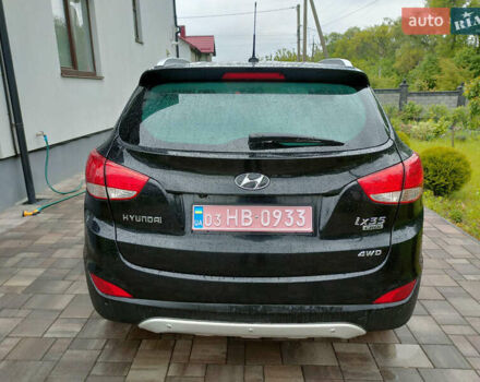 Черный Хендай их35, объемом двигателя 2 л и пробегом 242 тыс. км за 11450 $, фото 5 на Automoto.ua