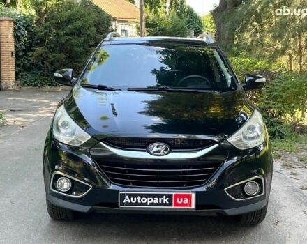 Чорний Хендай іх35, об'ємом двигуна 2 л та пробігом 195 тис. км за 13790 $, фото 1 на Automoto.ua