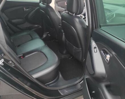 Черный Хендай их35, объемом двигателя 2 л и пробегом 249 тыс. км за 11900 $, фото 19 на Automoto.ua