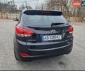 Чорний Хендай іх35, об'ємом двигуна 2 л та пробігом 119 тис. км за 12300 $, фото 3 на Automoto.ua