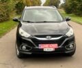 Черный Хендай их35, объемом двигателя 2 л и пробегом 233 тыс. км за 13500 $, фото 2 на Automoto.ua