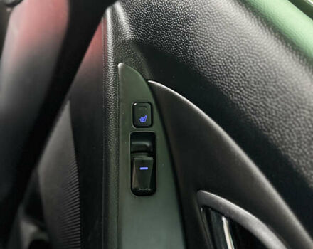 Черный Хендай их35, объемом двигателя 2 л и пробегом 178 тыс. км за 12350 $, фото 28 на Automoto.ua