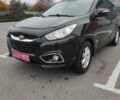 Черный Хендай их35, объемом двигателя 2 л и пробегом 249 тыс. км за 11900 $, фото 1 на Automoto.ua