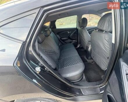 Хендай их35 2010 в Теребовле на Automoto.ua Черный Хендай их35, объемом двигателя 2 л и пробегом 261 тыс. км за 9700 $, фото 10 на Automoto.ua