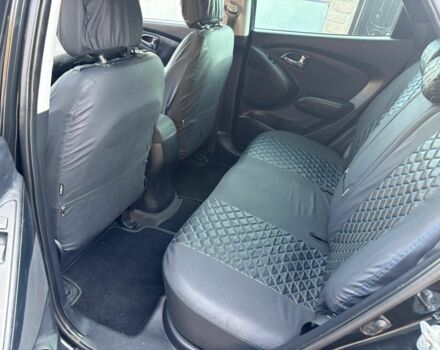 Хендай их35 2010 в Теребовле на Automoto.ua Черный Хендай их35, объемом двигателя 2 л и пробегом 261 тыс. км за 9700 $, фото 14 на Automoto.ua