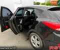 Черный Хендай их35, объемом двигателя 2 л и пробегом 290 тыс. км за 10500 $, фото 10 на Automoto.ua