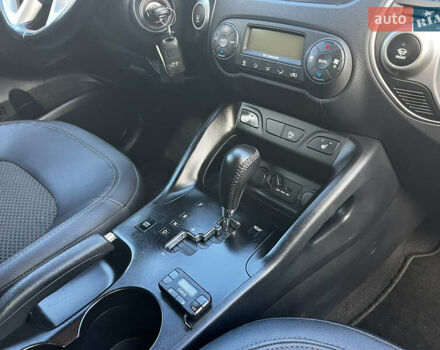 Черный Хендай их35, объемом двигателя 2 л и пробегом 225 тыс. км за 12999 $, фото 36 на Automoto.ua