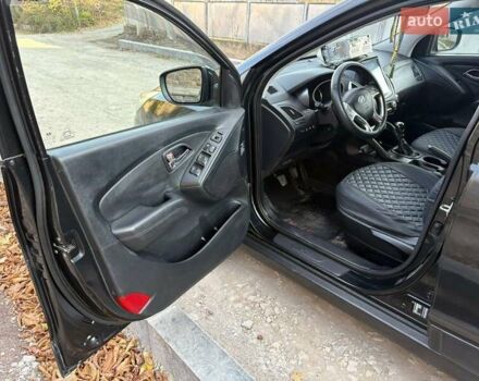 Хендай их35 2010 в Теребовле на Automoto.ua Черный Хендай их35, объемом двигателя 2 л и пробегом 261 тыс. км за 9700 $, фото 14 на Automoto.ua