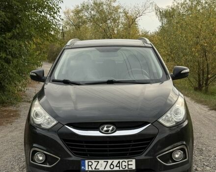 Чорний Хендай іх35, об'ємом двигуна 2 л та пробігом 237 тис. км за 7100 $, фото 1 на Automoto.ua