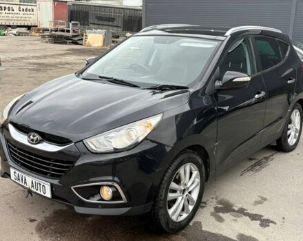 Чорний Хендай іх35, об'ємом двигуна 2 л та пробігом 141 тис. км за 4000 $, фото 2 на Automoto.ua