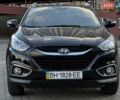 Черный Хендай их35, объемом двигателя 2 л и пробегом 103 тыс. км за 13400 $, фото 4 на Automoto.ua