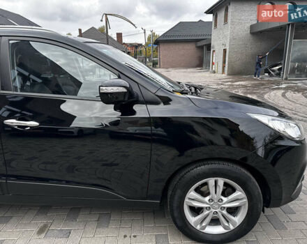 Черный Хендай их35, объемом двигателя 2 л и пробегом 197 тыс. км за 13650 $, фото 16 на Automoto.ua