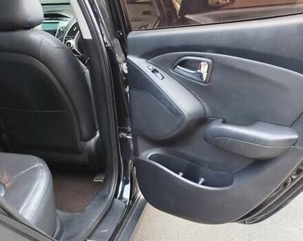 Черный Хендай их35, объемом двигателя 0 л и пробегом 161 тыс. км за 12700 $, фото 26 на Automoto.ua