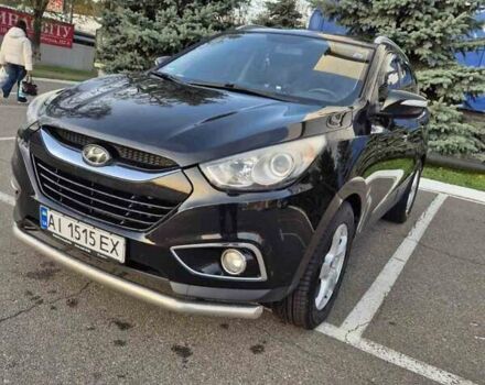 Черный Хендай их35, объемом двигателя 2 л и пробегом 221 тыс. км за 12000 $, фото 19 на Automoto.ua