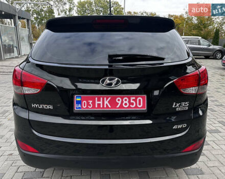 Черный Хендай их35, объемом двигателя 2 л и пробегом 197 тыс. км за 13650 $, фото 8 на Automoto.ua