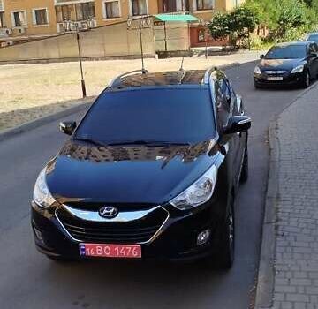 Черный Хендай их35, объемом двигателя 0 л и пробегом 161 тыс. км за 12700 $, фото 20 на Automoto.ua