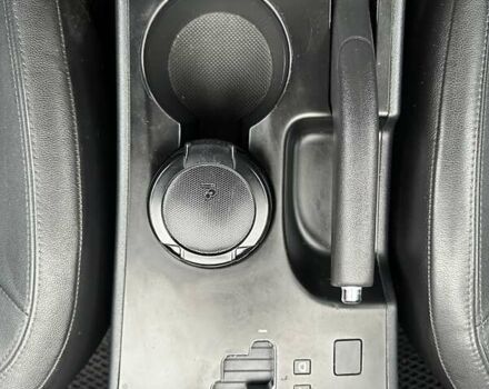 Черный Хендай их35, объемом двигателя 2 л и пробегом 157 тыс. км за 12700 $, фото 29 на Automoto.ua