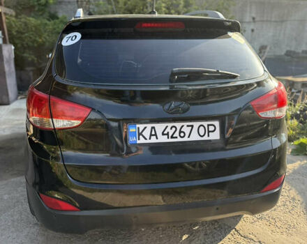 Чорний Хендай іх35, об'ємом двигуна 2.4 л та пробігом 230 тис. км за 10700 $, фото 5 на Automoto.ua