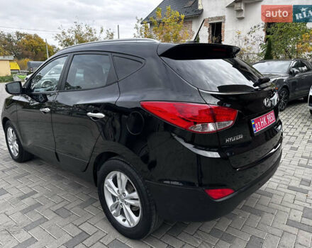 Черный Хендай их35, объемом двигателя 2 л и пробегом 197 тыс. км за 13650 $, фото 25 на Automoto.ua